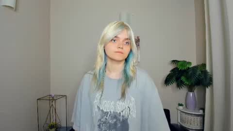 Jenny online show from August 10, 10:11 pm