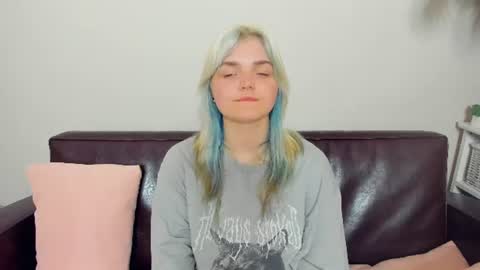 Jenny online show from August 11, 1:07 am