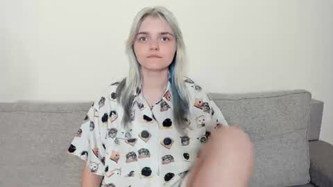 Jenny online show from August 13, 2:14 am