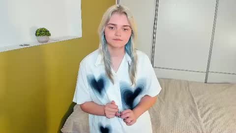Jenny online show from August 15, 12:58 am