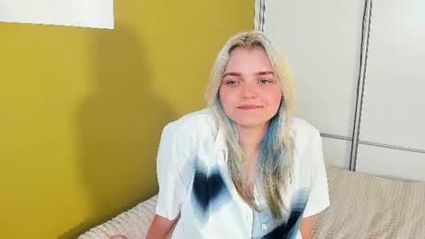 Jenny online show from August 15, 3:10 am