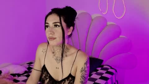 korolova online show from May 29, 10:01 pm
