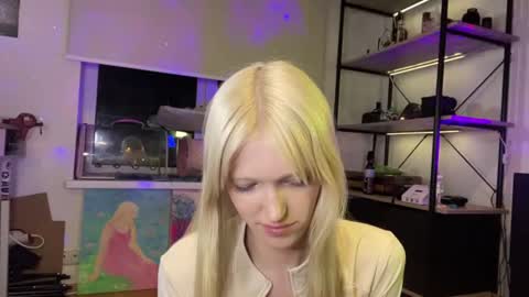 Ariela online show from July 30, 11:00 pm