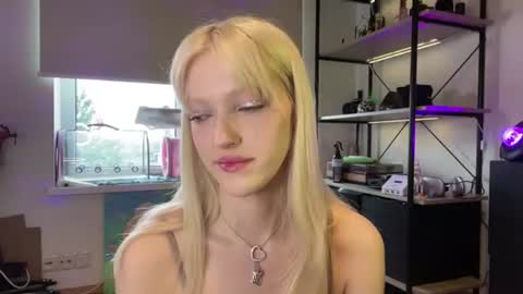 Ariela online show from August 7, 5:24 pm
