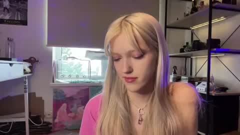 Ariela online show from August 14, 4:32 pm