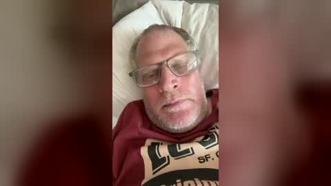korysmith568 online show from August 8, 12:43 am