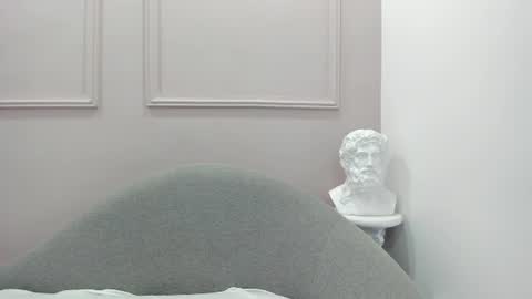 K O S M I C online show from August 12, 1:02 pm