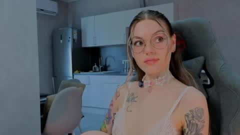 Jess online show from July 19, 12:40 pm