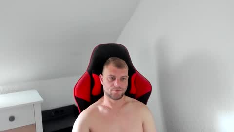 Bartek online show from May 21, 7:21 am