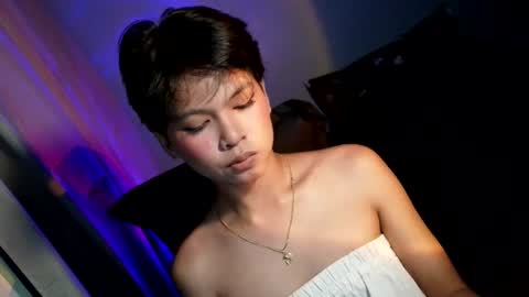 krimpie_xx online show from August 3, 2:02 pm
