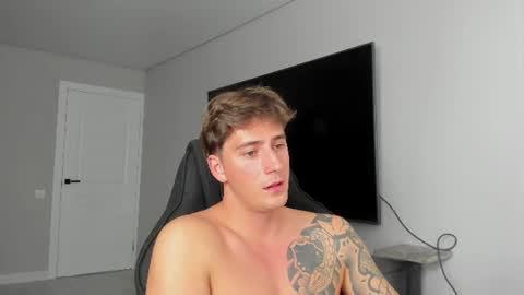 krishort online show from August 9, 9:43 am
