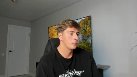 krishort online show from August 10, 7:43 am