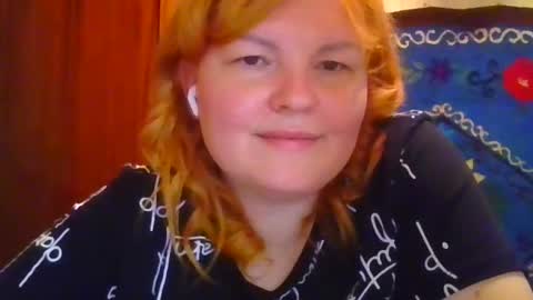 KrisryxONiks online show from August 14, 6:28 am