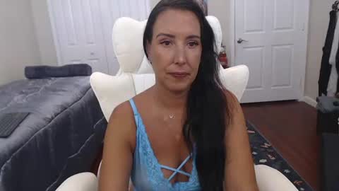 Krissy online show from August 1, 2:23 pm