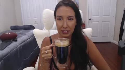 Krissy online show from August 5, 12:58 pm