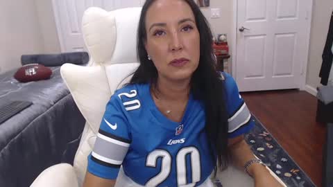 Krissy online show from August 13, 10:13 pm