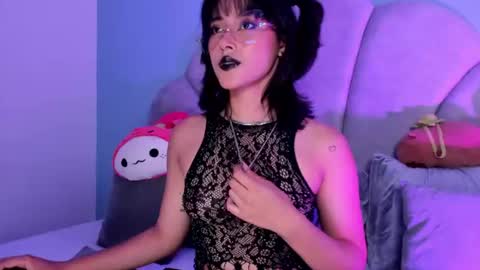 kristal_aitana online show from August 18, 7:20 pm