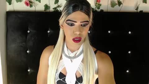 kristal_queen01 online show from June 30, 1:56 pm