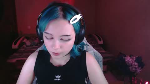 Kira online show from August 13, 5:38 pm