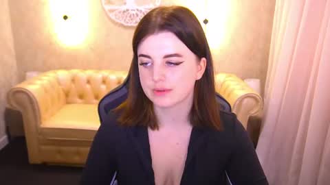 kristifoxy online show from July 30, 6:32 am