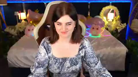 kristifoxy online show from August 9, 7:53 am
