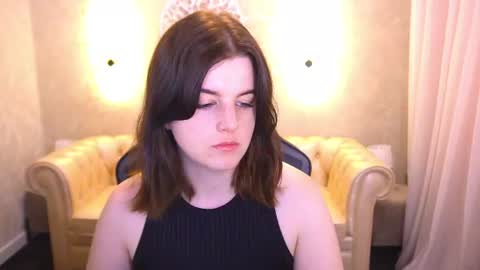 kristifoxy online show from August 10, 10:16 am