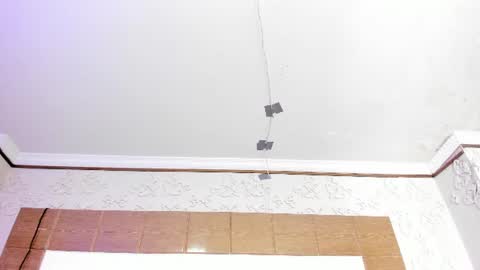 kristinels online show from August 13, 5:05 pm
