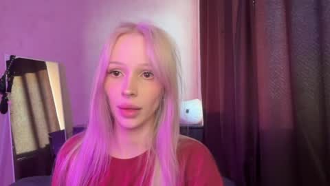 Kristy and Cassie online show from July 30, 5:20 pm