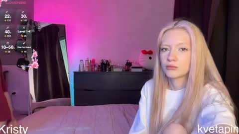 Kristy and Cassie online show from August 10, 6:31 pm