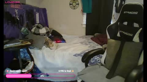 Kristycake online show from February 20, 2:58 pm