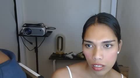 krizzpyking online show from June 4, 5:28 pm