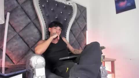 Kroy Wave  Muscle Tattoos Latino online show from August 16, 4:05 am