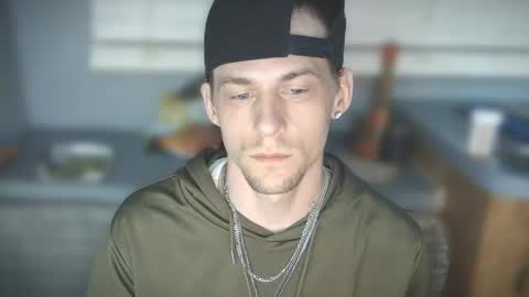 krytiar1992 online show from April 10, 10:01 am