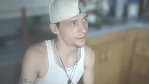 krytiar1992 online show from April 27, 10:00 am