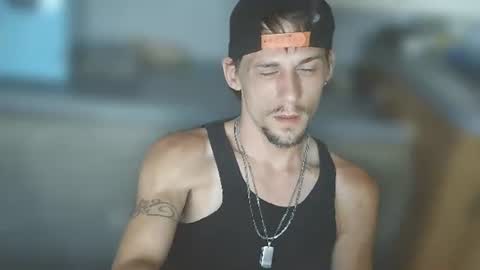 krytiar1992 online show from August 1, 7:36 am