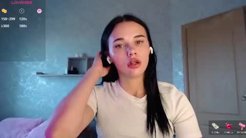Ksenia online show from August 8, 12:05 pm
