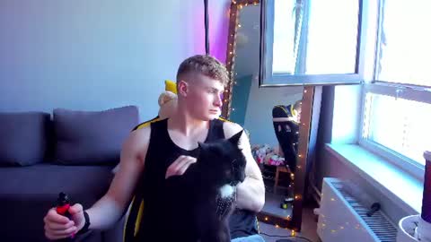 kurt_hanssen online show from July 9, 4:34 pm