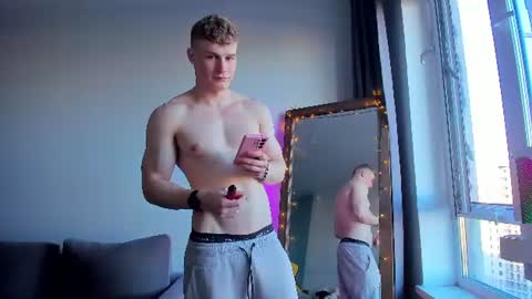 kurt_hanssen online show from July 9, 5:40 pm