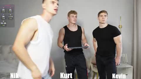 kurt_hanssen online show from August 7, 3:56 pm