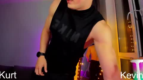 kurt_hanssen online show from August 14, 8:34 pm