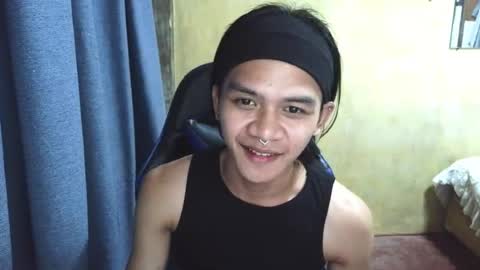 kurtxxx07 online show from July 14, 5:56 am