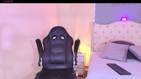 kya_wild online show from July 24, 5:27 pm
