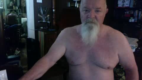 Dad online show from July 18, 9:16 pm