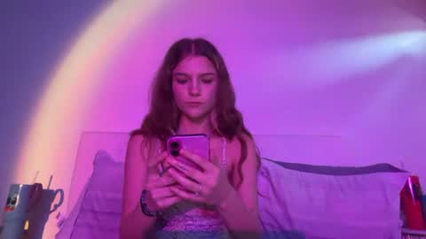 kyky online show from July 4, 1:30 am