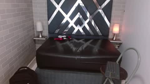 Kyle Dimons online show from April 7, 5:48 pm