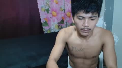 kyle_lourence online show from June 22, 8:48 am