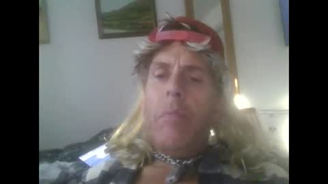 kylestrips4youq online show from April 21, 6:11 pm