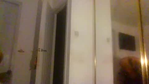 kylestrips4youq online show from June 21, 11:27 pm