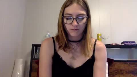 kylianna online show from July 20, 3:15 pm
