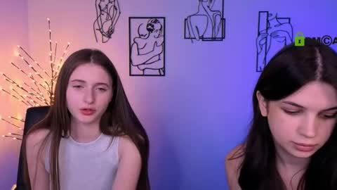 Kylie love u online show from July 5, 5:05 pm